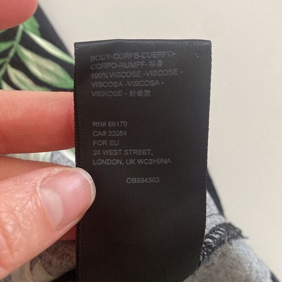 Urban Outfitters Cassia Black Floral Puff Sleeve Mini Dress Size Small - Picture 13 of 16